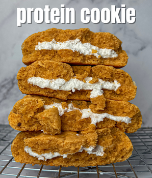 Protein Pumpkin Whoopie Pie