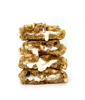 Carrot Cake Oatmeal Creme Pie